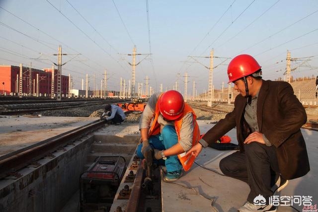 一级建造师和一级消防工程师，这两个证书哪个比较好，今年想报考其中的一个？  第2张